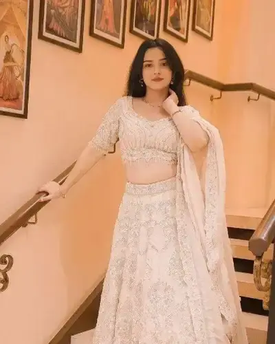 Escort Chhachhrauli